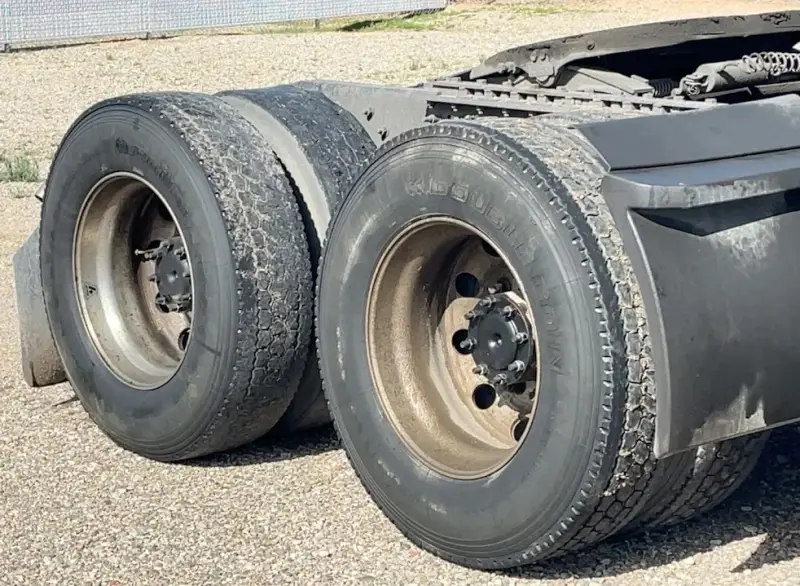 2023 Freightliner Cascadia photo 45