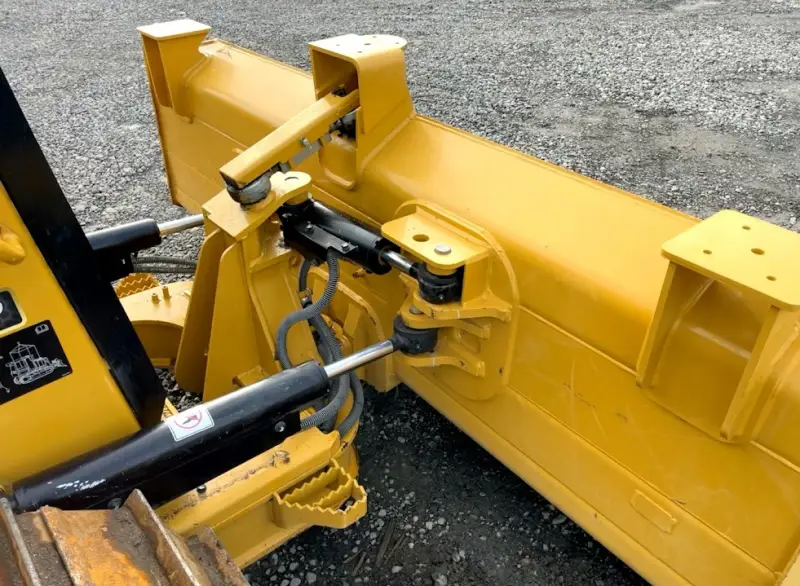 2023 Caterpillar D3 LGP Crawler photo 12