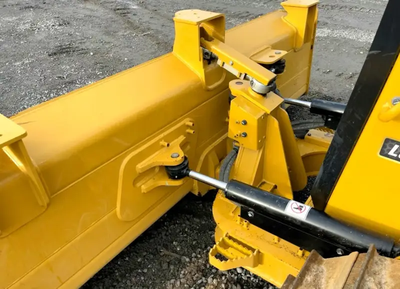 2023 Caterpillar D3 LGP Crawler photo 11