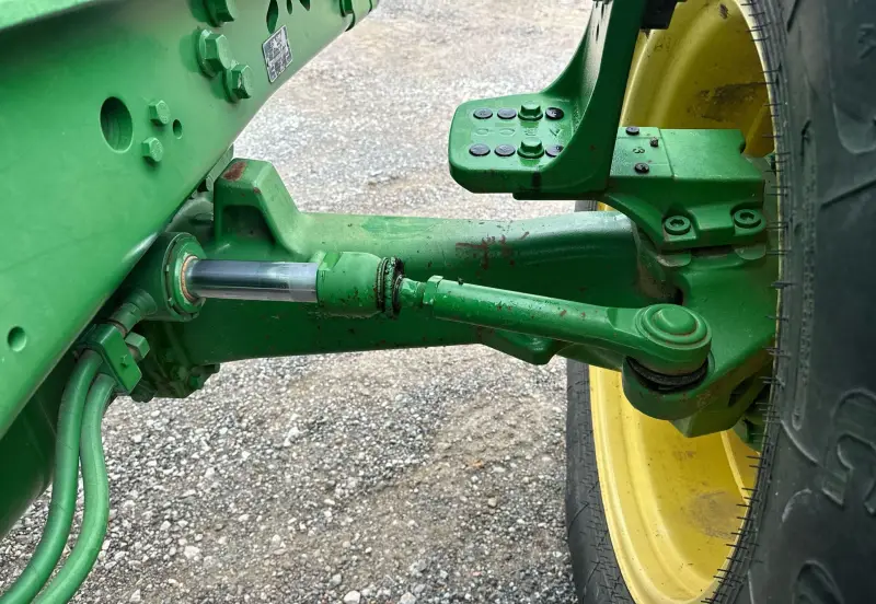 2010 John Deere 7330 photo 23