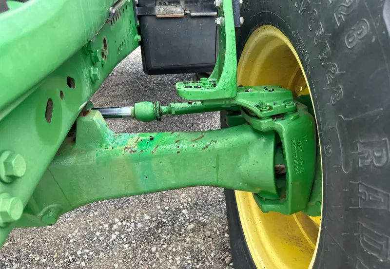 2010 John Deere 7330 photo 22