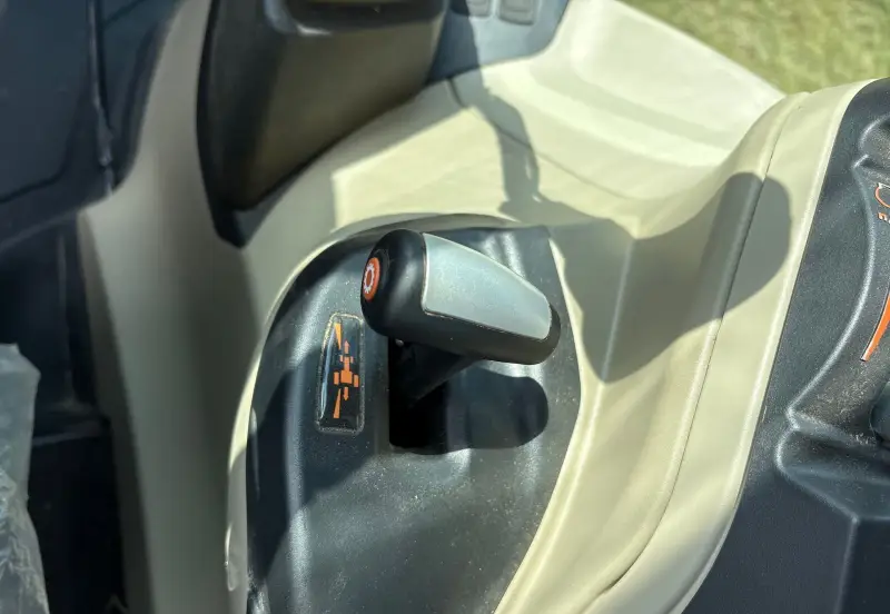 2023 Massey Ferguson 5711 Dyna-4 photo 48