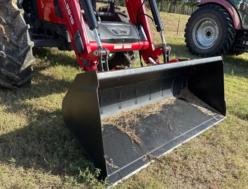 2023 Massey Ferguson 5711 Dyna-4 photo 17