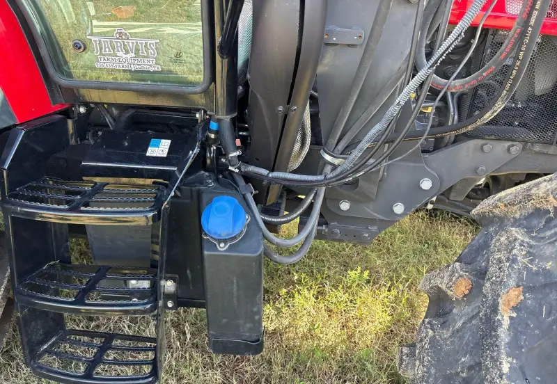 2023 Massey Ferguson 5711 Dyna-4 photo 24
