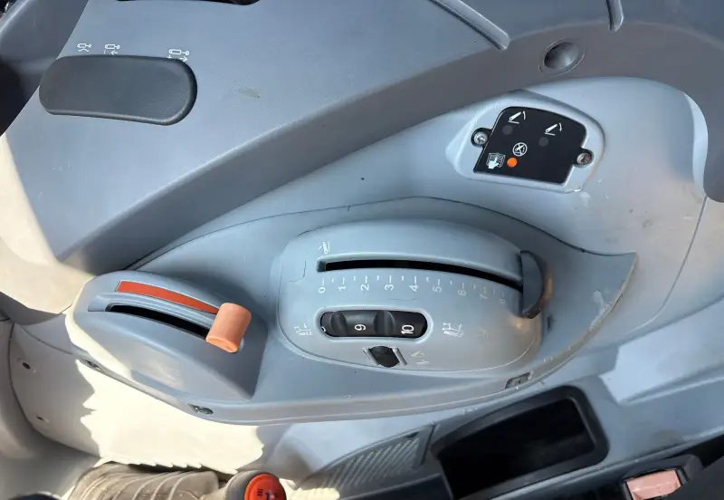 2022 New Holland T5.110 photo 44