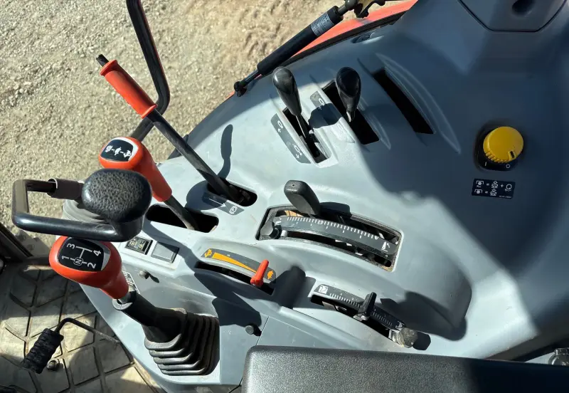 2022 Kubota M5-111D photo 46