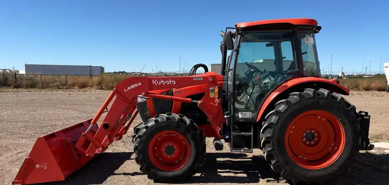 2022 Kubota M5-111D photo 8