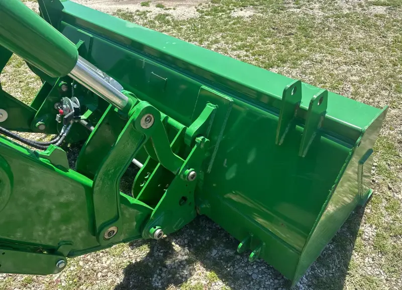 2014 John Deere 6190R photo 15