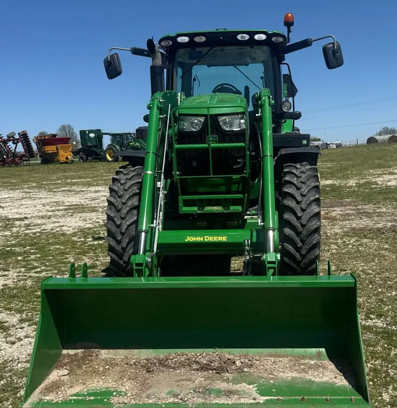 2014 John Deere 6190R photo 2