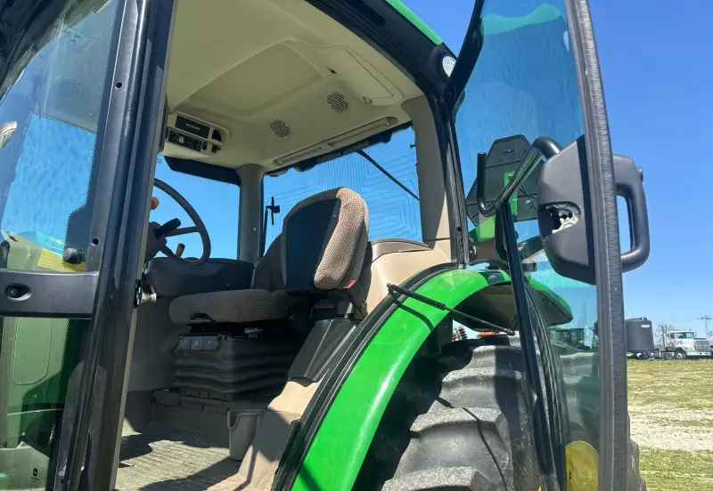 2014 John Deere 6190R photo 42
