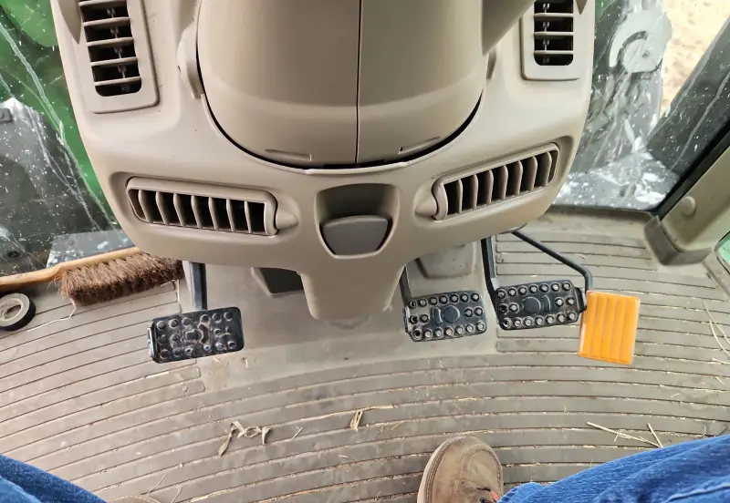 2022 John Deere 6130M photo 38