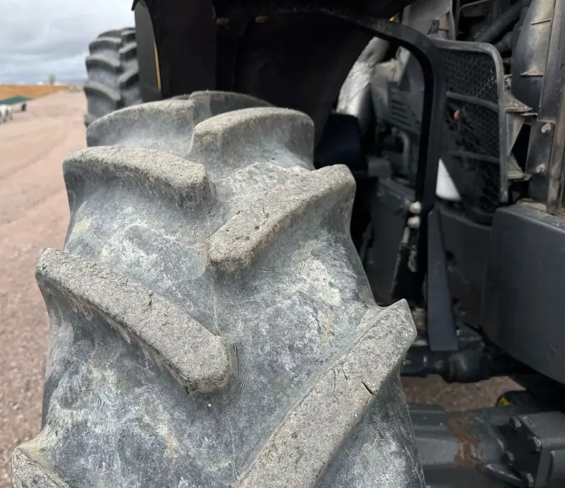 2016 Challenger MT675E photo 51