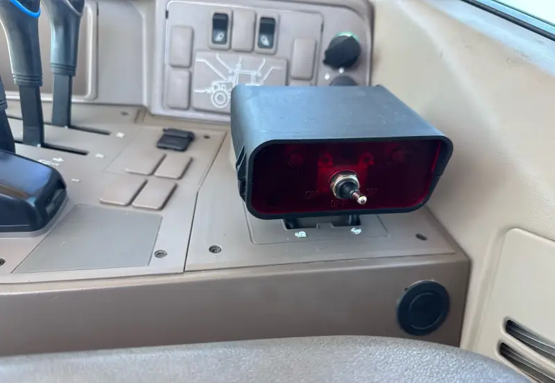 2013 John Deere 6125M photo 39