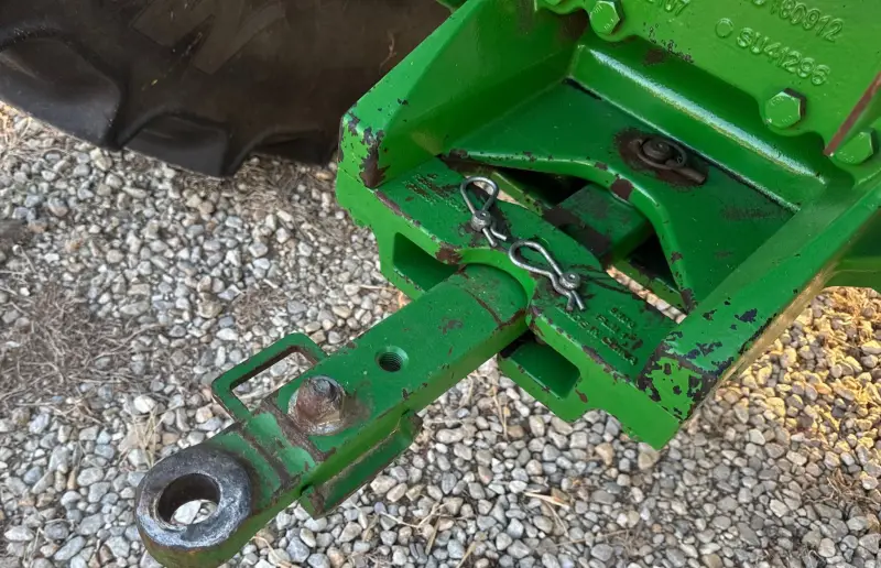 2019 John Deere 6105E photo 49