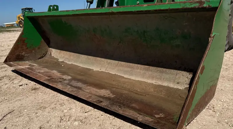 2005 John Deere 7820 photo 19