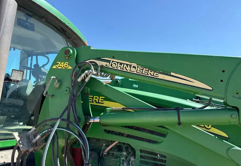 2005 John Deere 7820 photo 27