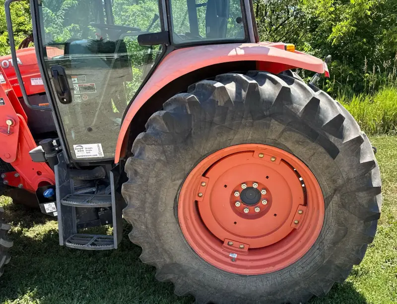 2017 Kubota M6S-111 photo 50