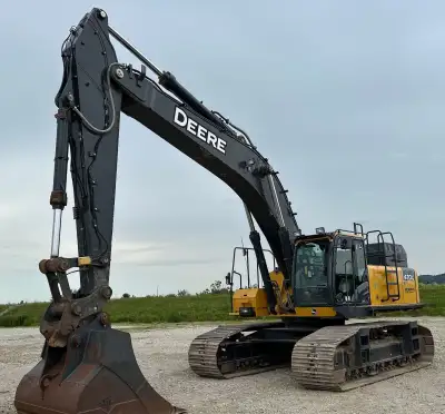 2017 John Deere 470G LC