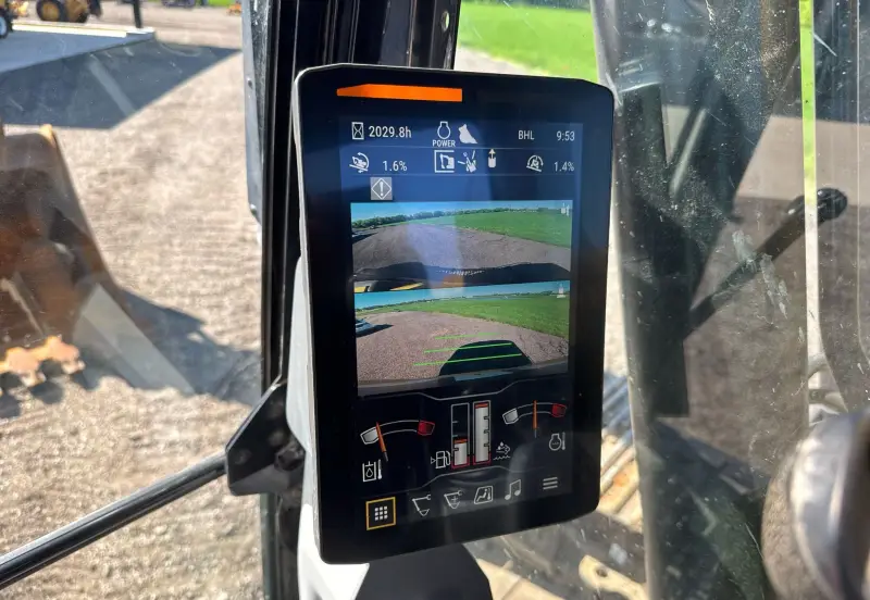 2018 Caterpillar 320 photo 38