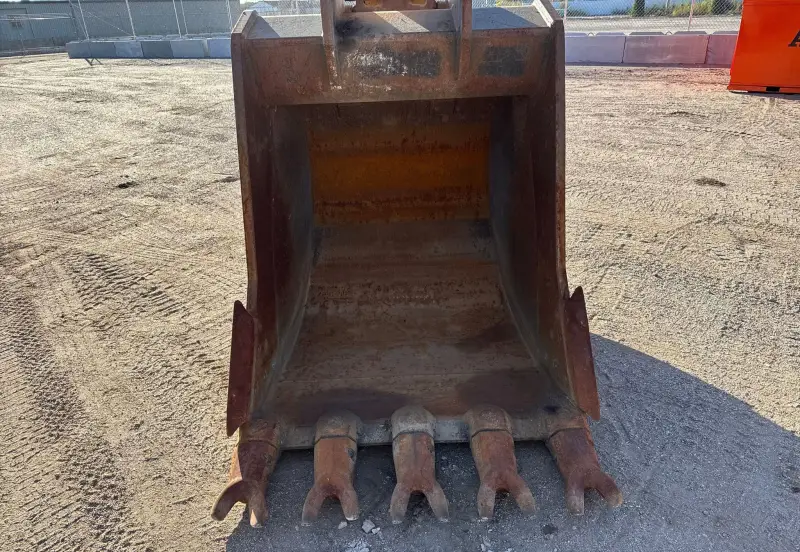 2012 Komatsu PC490LC-10 photo 17