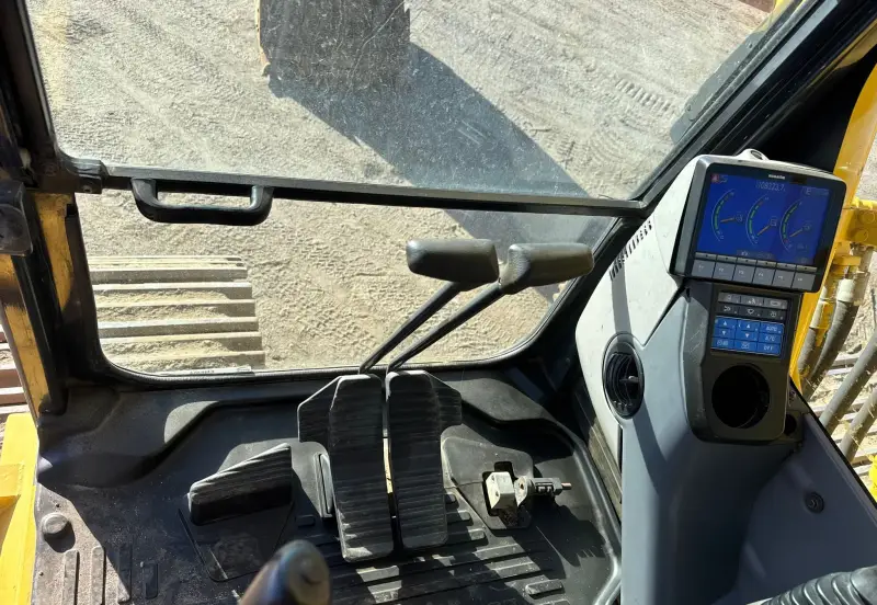 2012 Komatsu PC490LC-10 photo 34