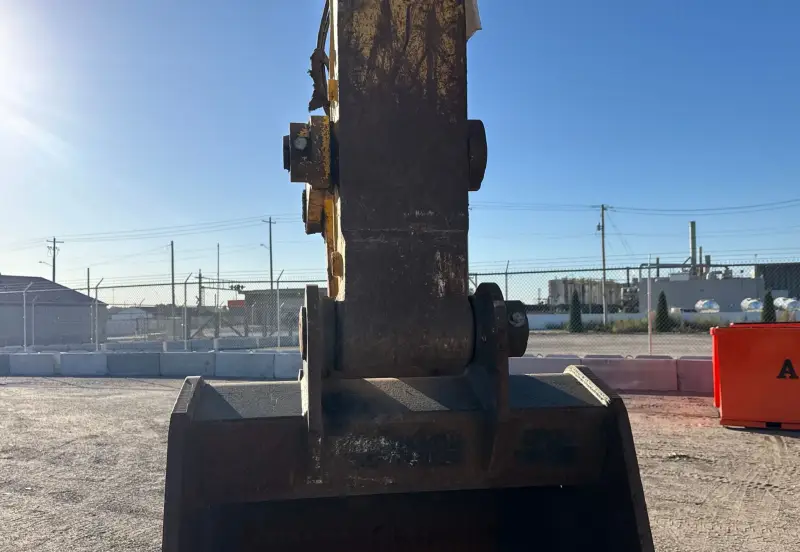 2012 Komatsu PC490LC-10 photo 19