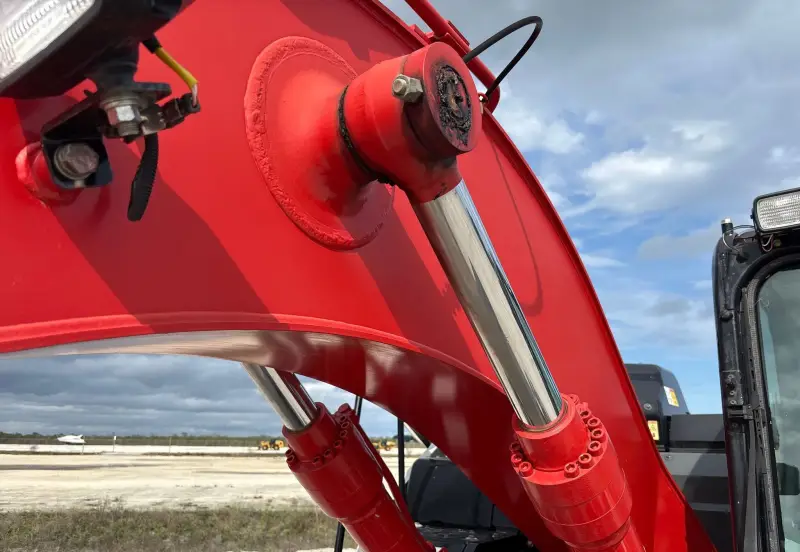 2023 Link-Belt 145X4DZ photo 35