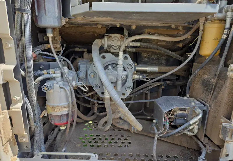 2014 Link-Belt 210X3 photo 46