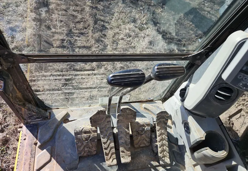 2016 Caterpillar 323FL photo 37