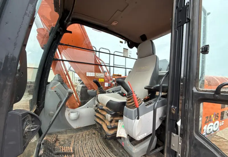 2021 Hitachi ZX160LC-6N photo 48