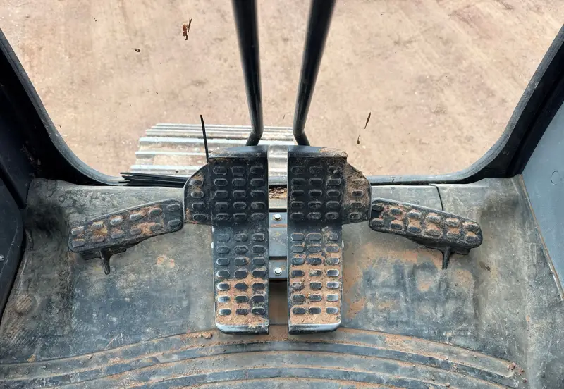 2021 Hitachi ZX160LC-6N photo 53