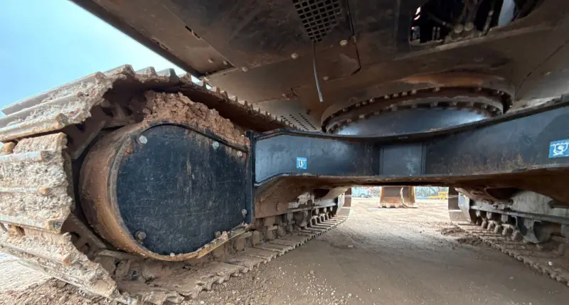 2021 Hitachi ZX160LC-6N photo 41