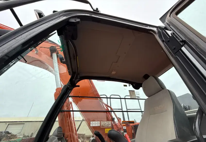 2021 Hitachi ZX160LC-6N photo 49