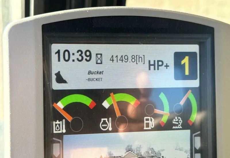 2017 Caterpillar 323FL photo 34