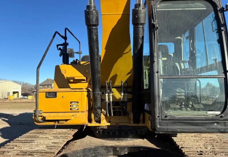2017 Caterpillar 323FL photo 7