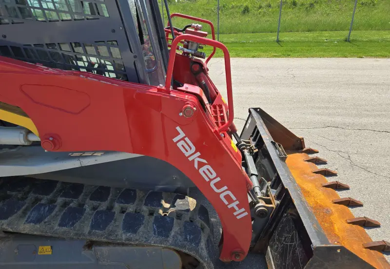 2023 Takeuchi TL12R-2 photo 21