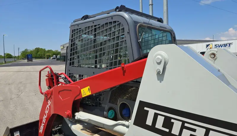 2023 Takeuchi TL12R-2 photo 36