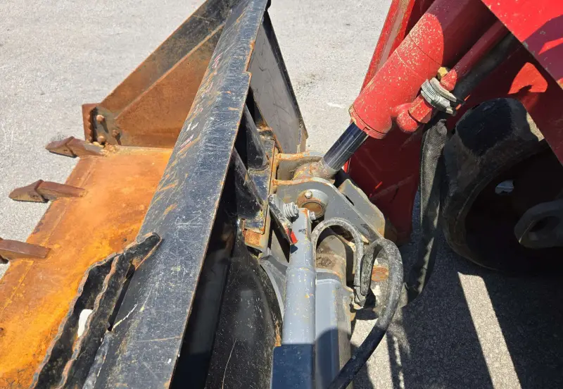 2023 Takeuchi TL12R-2 photo 27