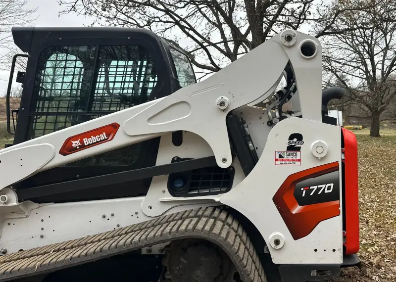 2024 Bobcat T770 photo 13