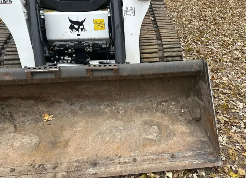 2024 Bobcat T770 photo 10