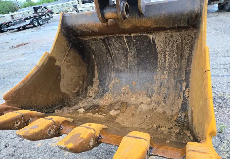 2014 John Deere 210G LC photo 22