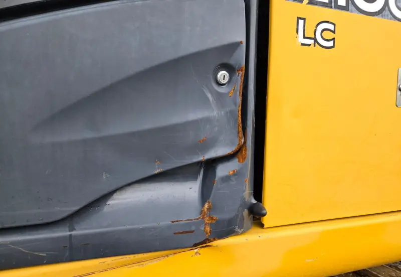 2014 John Deere 210G LC photo 43