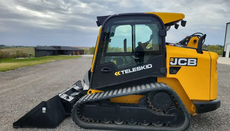 2020 JCB 3TS-8T photo 8