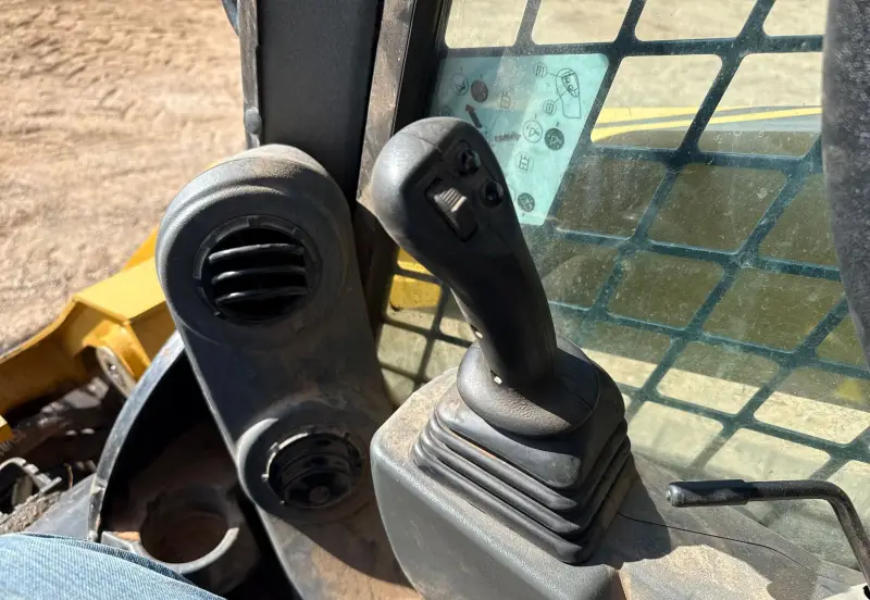 2024 Caterpillar 299D3 photo 23