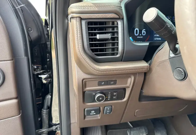 2024 Ford Expedition King Ranch photo 24