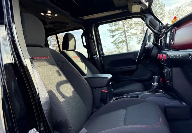 2021 Jeep Wrangler photo 52