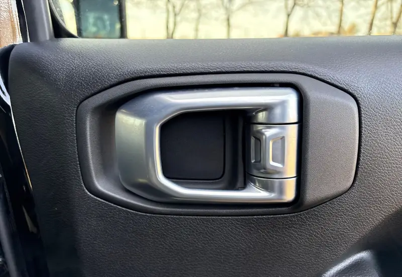 2021 Jeep Wrangler photo 58