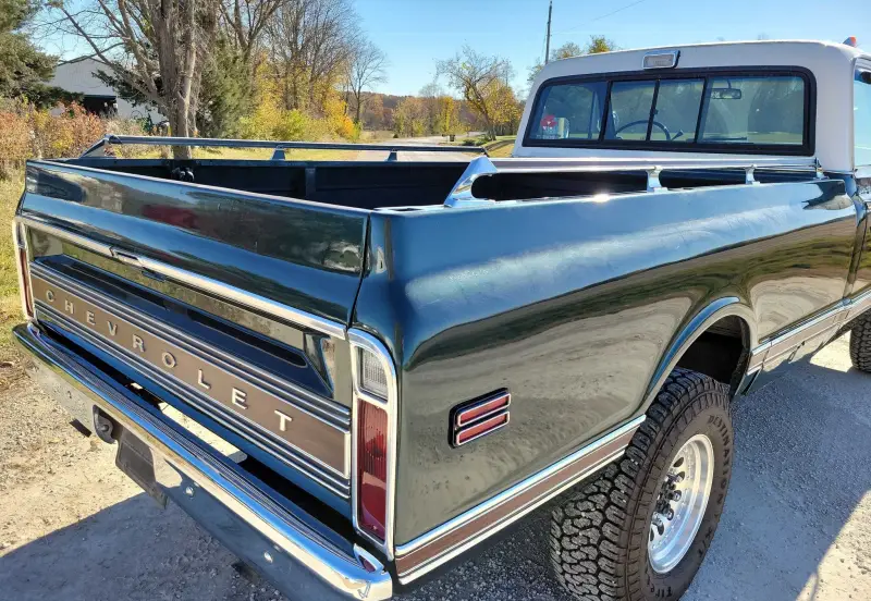 1972 Chevrolet C20 Super Custom Camper photo 16