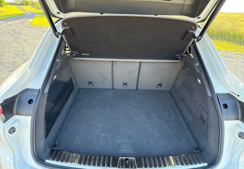 2021 Porsche Cayenne photo 48