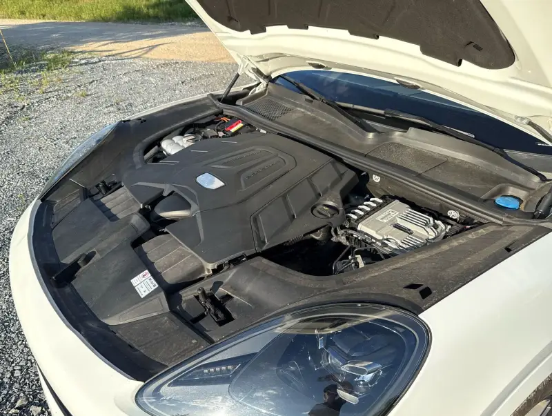 2021 Porsche Cayenne photo 53